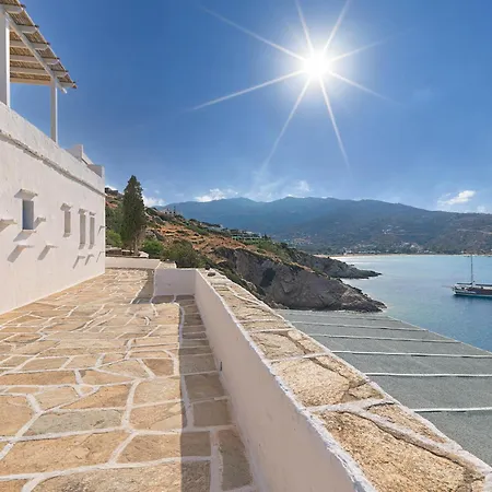 Villa Artistic